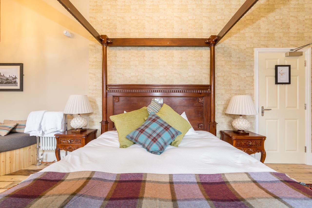The Bull Hotel Olney ภายนอก รูปภาพ