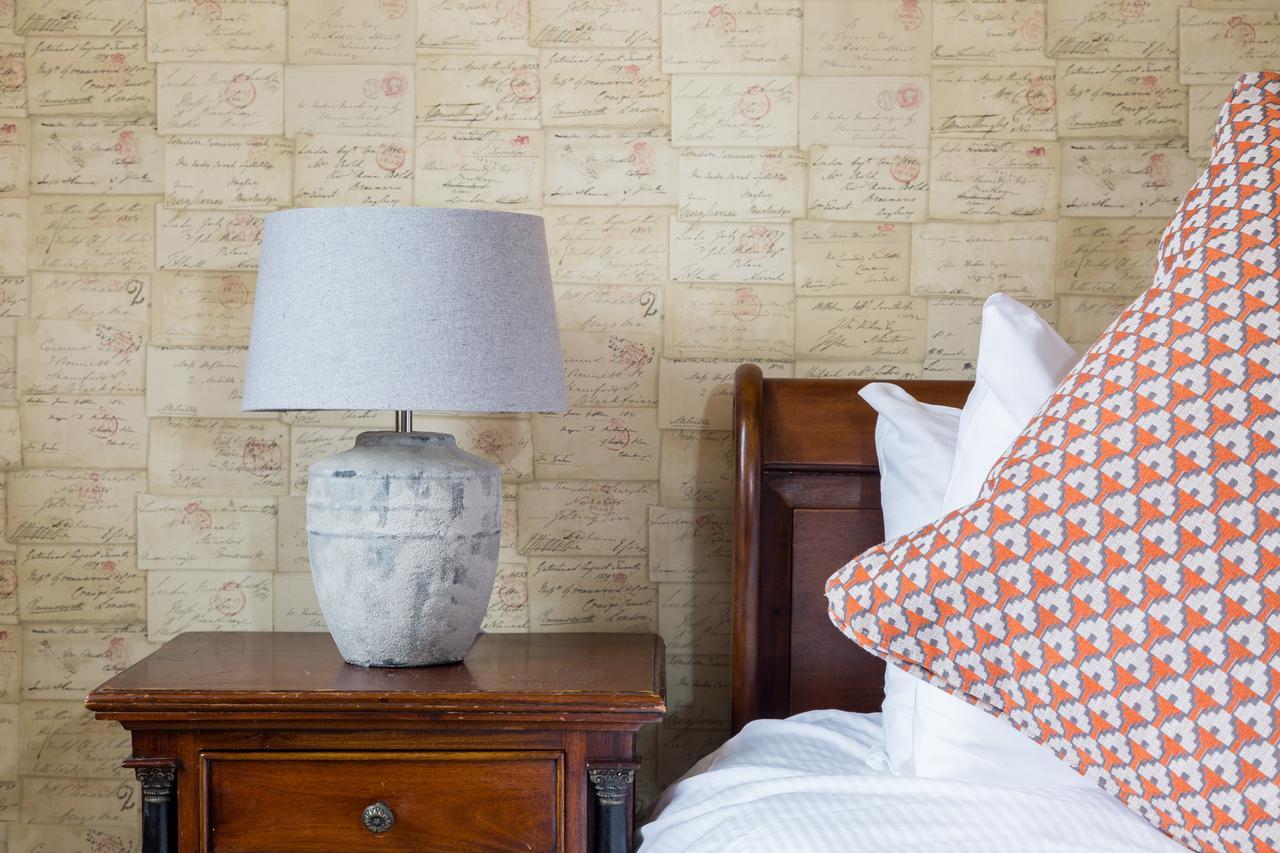 The Bull Hotel Olney ภายนอก รูปภาพ
