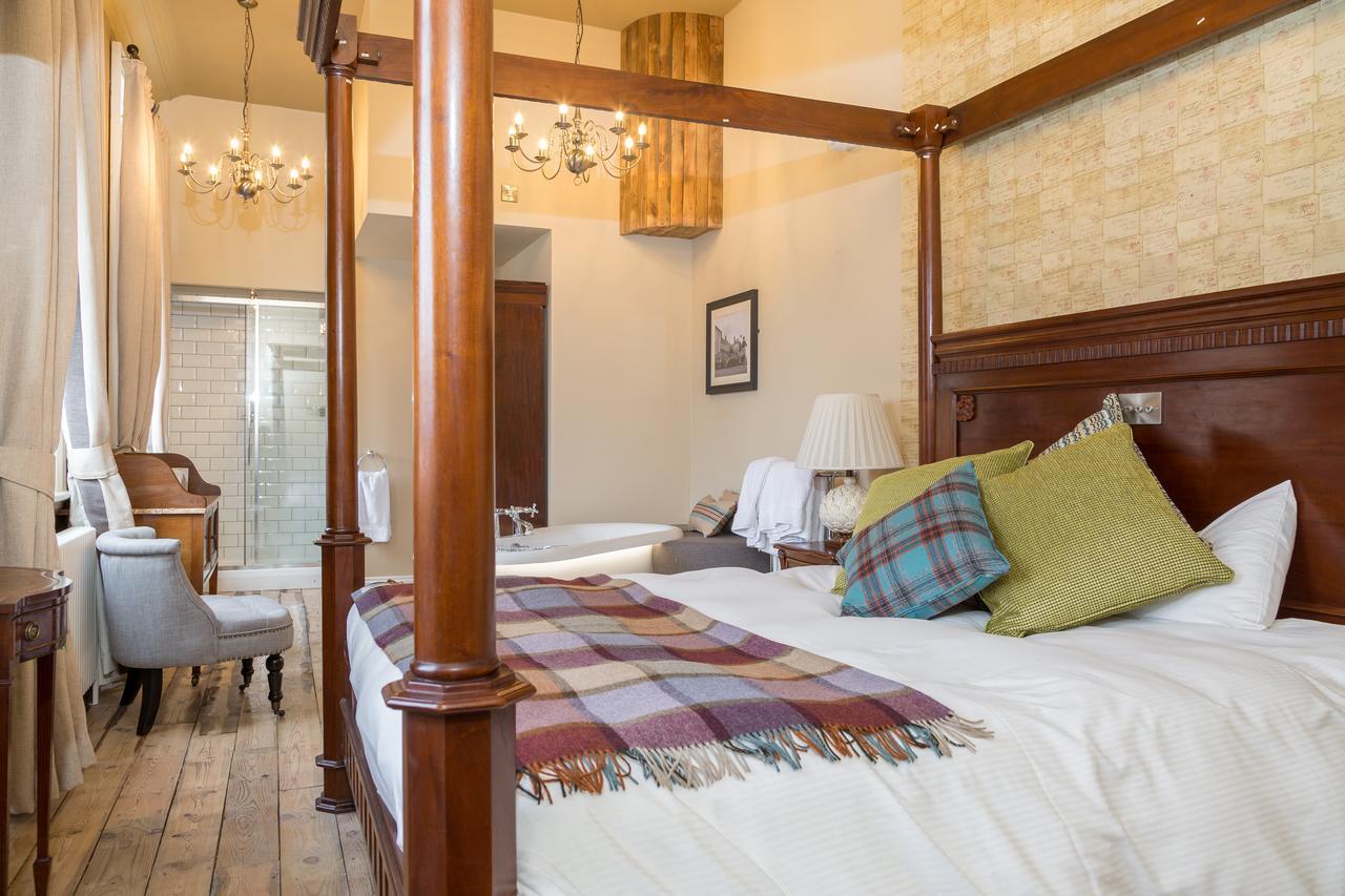 The Bull Hotel Olney ภายนอก รูปภาพ
