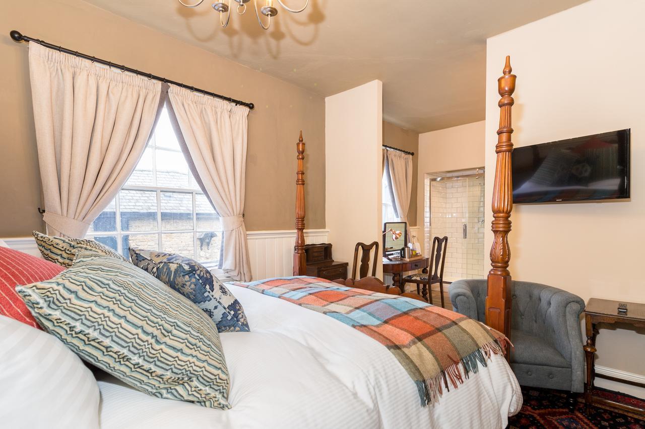 The Bull Hotel Olney ภายนอก รูปภาพ