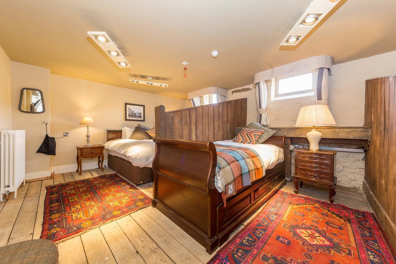 The Bull Hotel Olney ภายนอก รูปภาพ